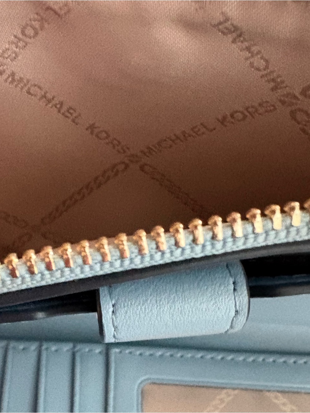🩵💛MICHAEL KORS DOUBLE ZIP POWDER BLUE & GOLD METALLIC LEATHER ART DECO WRISTLET! - Picture 7 of 7